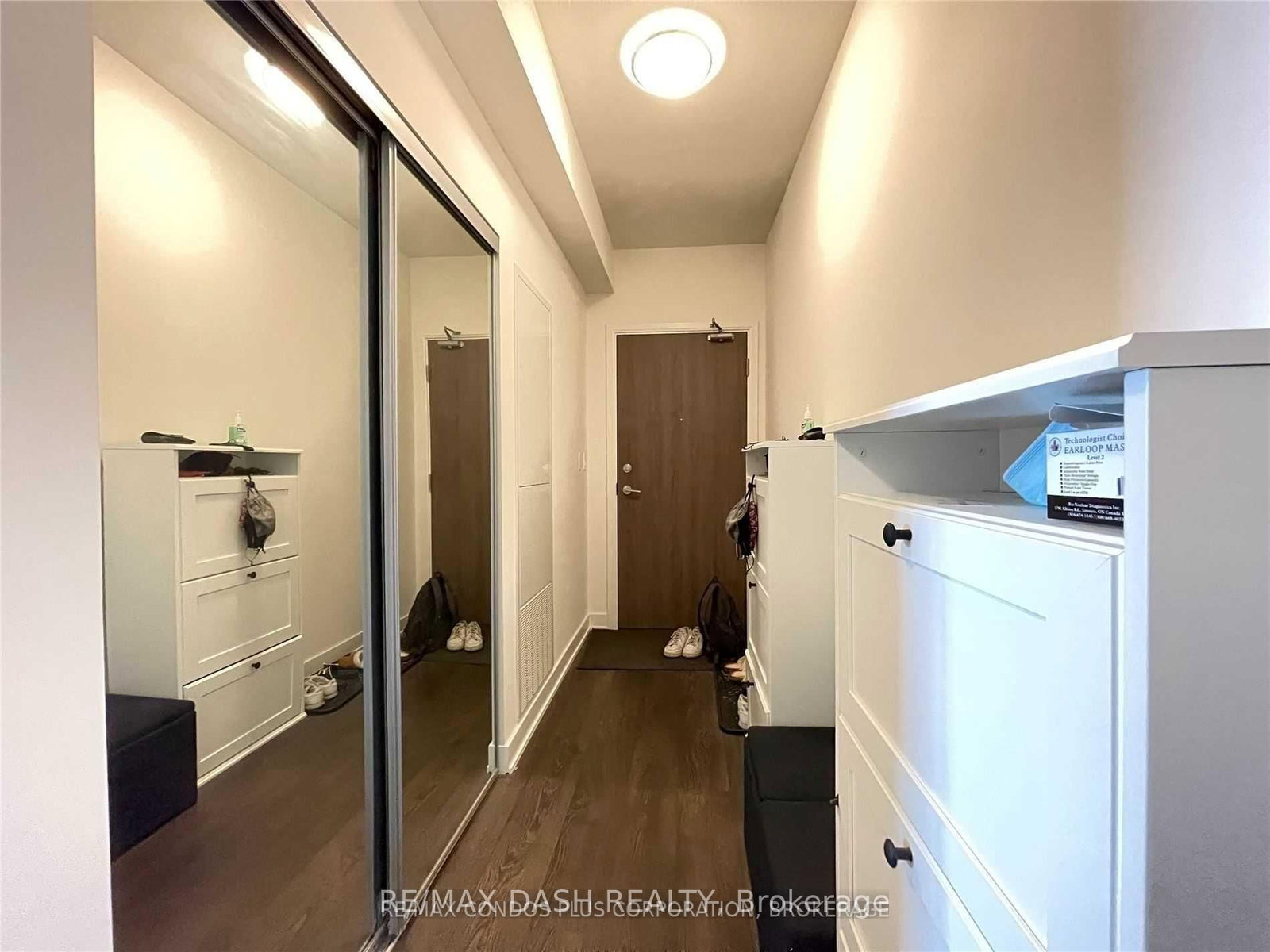 902W-27 Bathurst Street, Toronto, ON, photo 2