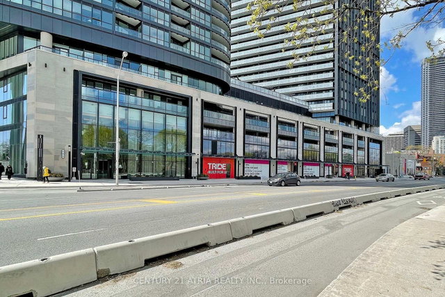 420 - 585 Bloor Street E