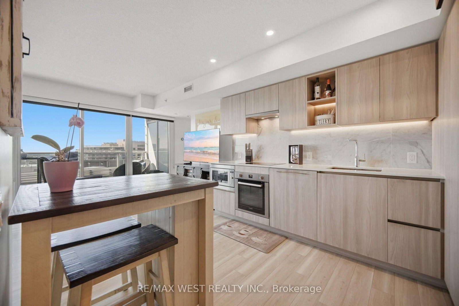 17 Bathurst Street • #1602 • Toronto, ON photo 5