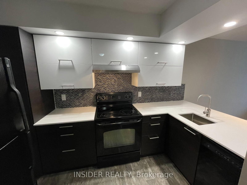 710 - 92 King Street E