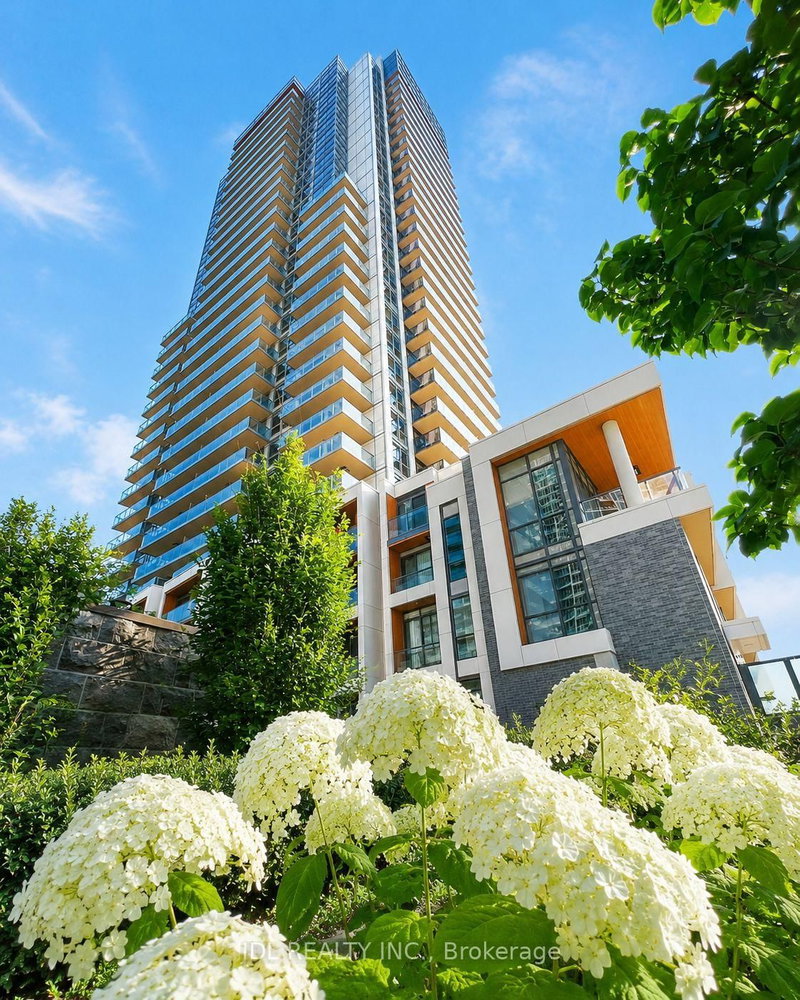 home for lease on 1107-27 Mcmahon Drive