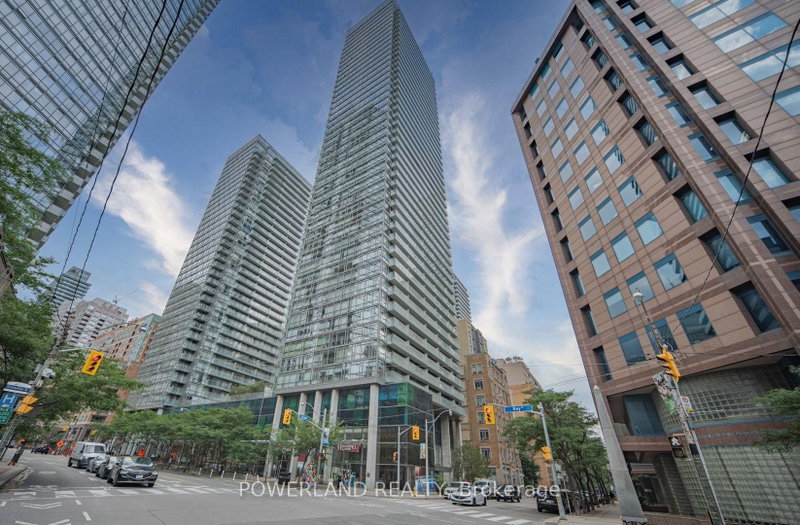 2905 - 38 Grenville Street