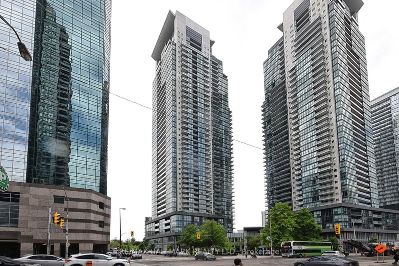 1806 - 5162 Yonge Street