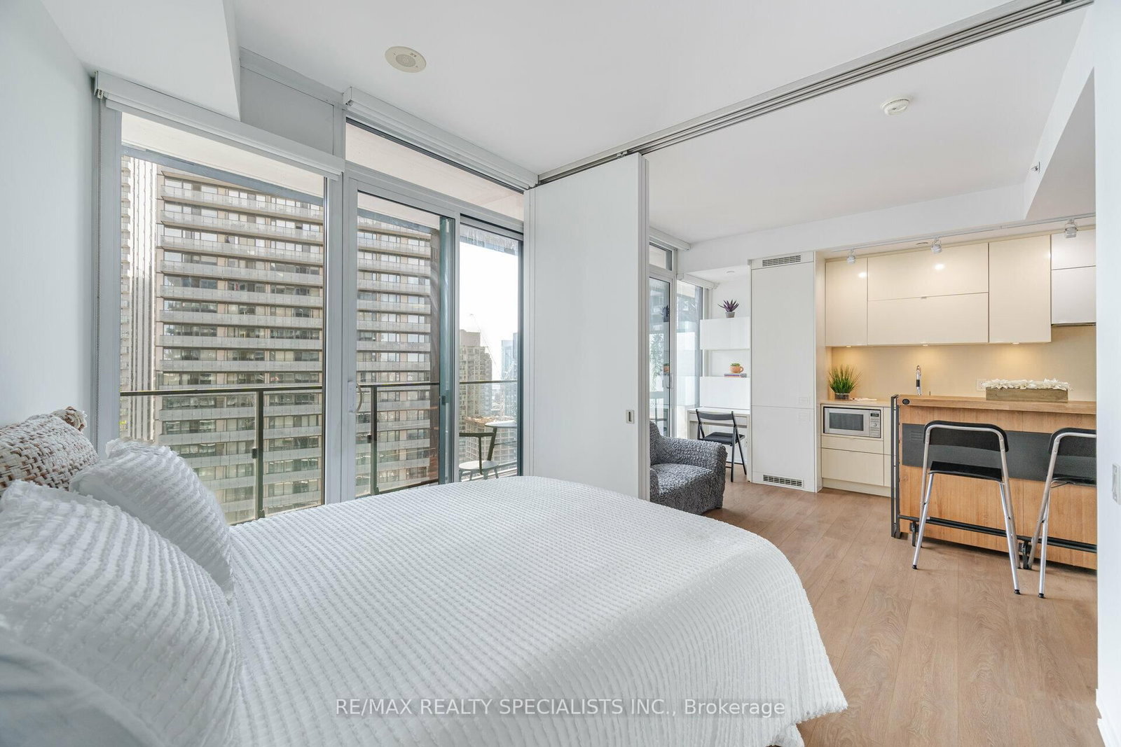 125 Peter Street • #3012 • Toronto, ON photo 14