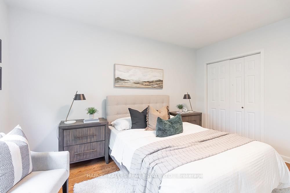 135 Combe Avenue • Toronto, ON photo 21