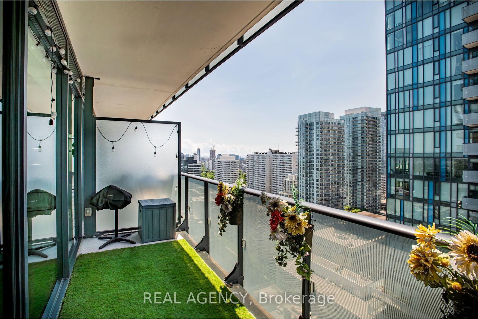 185 Roehampton Avenue • #2512 • Toronto, ON photo 26