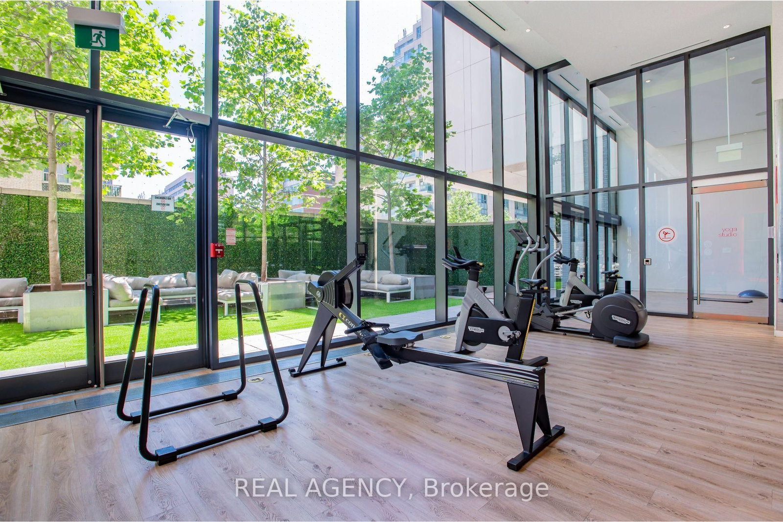 185 Roehampton Avenue • #2512 • Toronto, ON photo 30