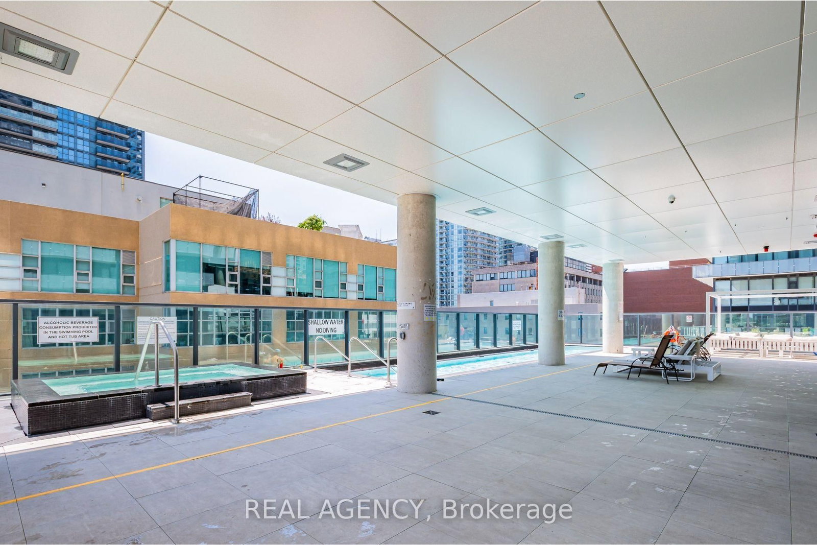 185 Roehampton Avenue • #2512 • Toronto, ON photo 36