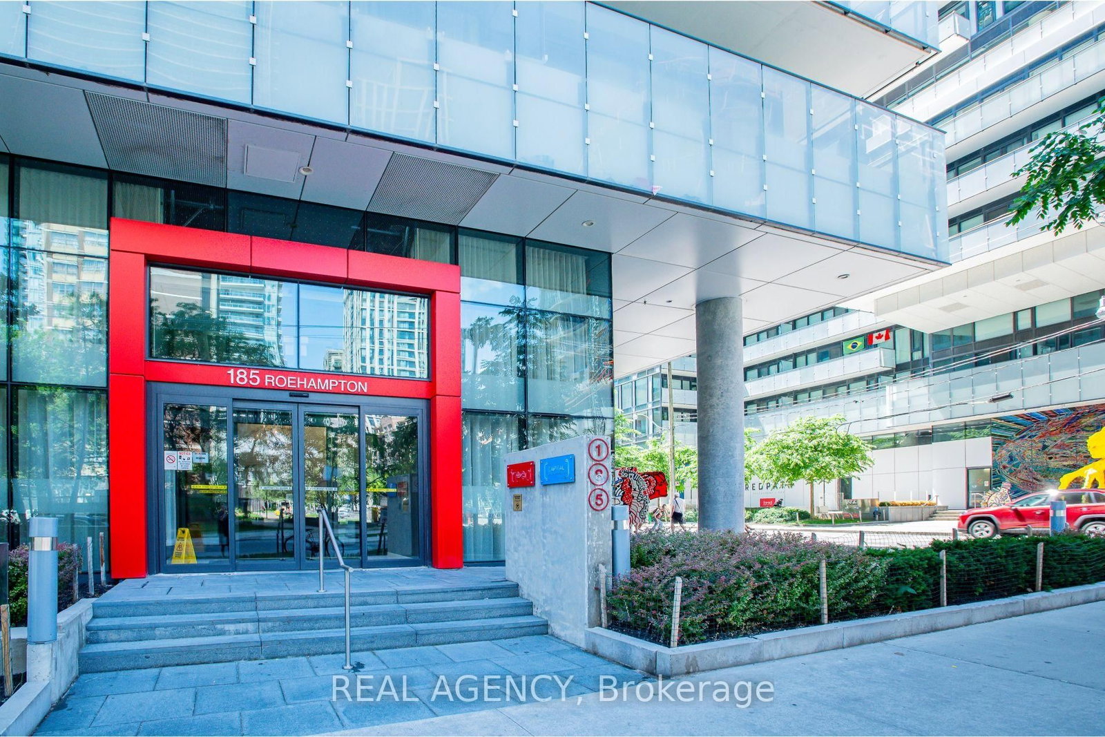 2512-185 Roehampton Avenue, Toronto, ON, photo 4