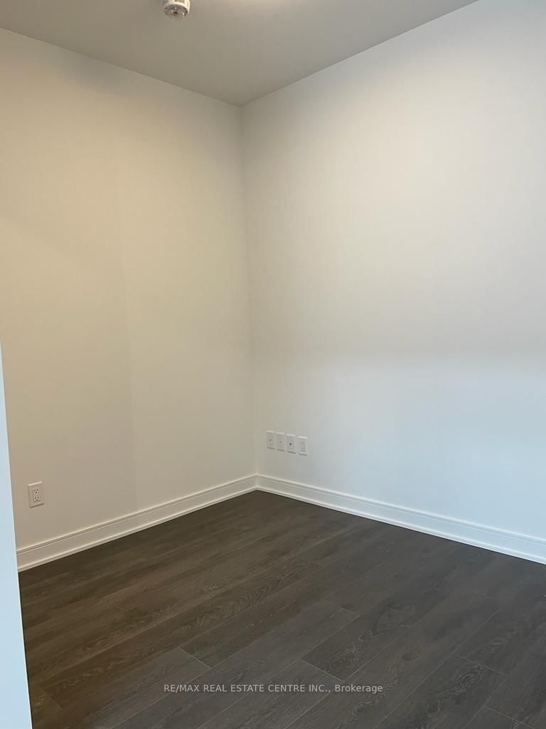 Townhouse leased at 142-180 Mill Street, Toronto, Ontario, M5A 0V6 - Waterfront Communities C8 - MLS: C13553192