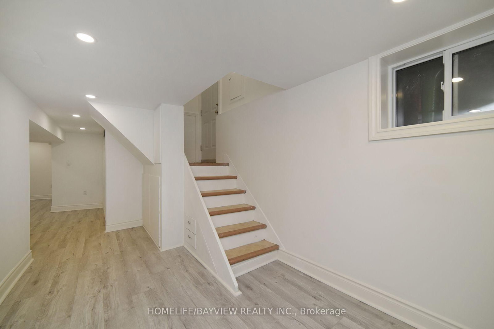 27 Cranbrooke Avenue • Toronto, ON photo 11
