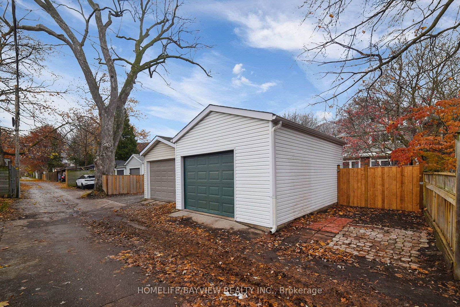 27 Cranbrooke Avenue • Toronto, ON photo 20