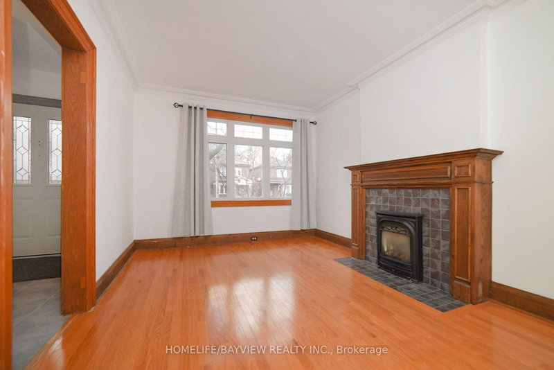27 Cranbrooke Ave photo 4