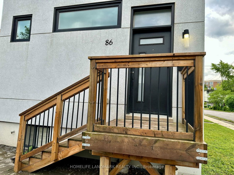 86 Pemberton Avenue