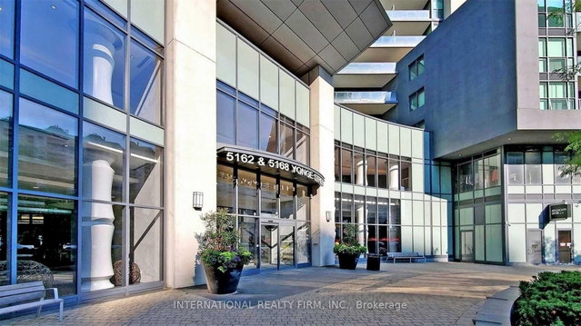 2111 - 5162 Yonge Street
