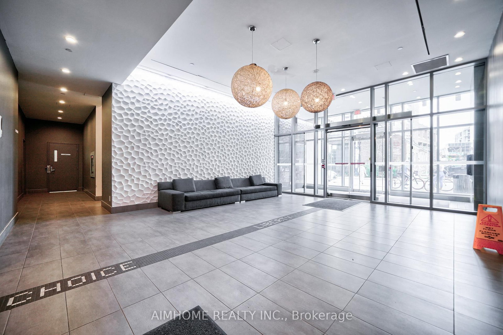 150 EAST LIBERTY Street • #1909 • Toronto, ON photo 32
