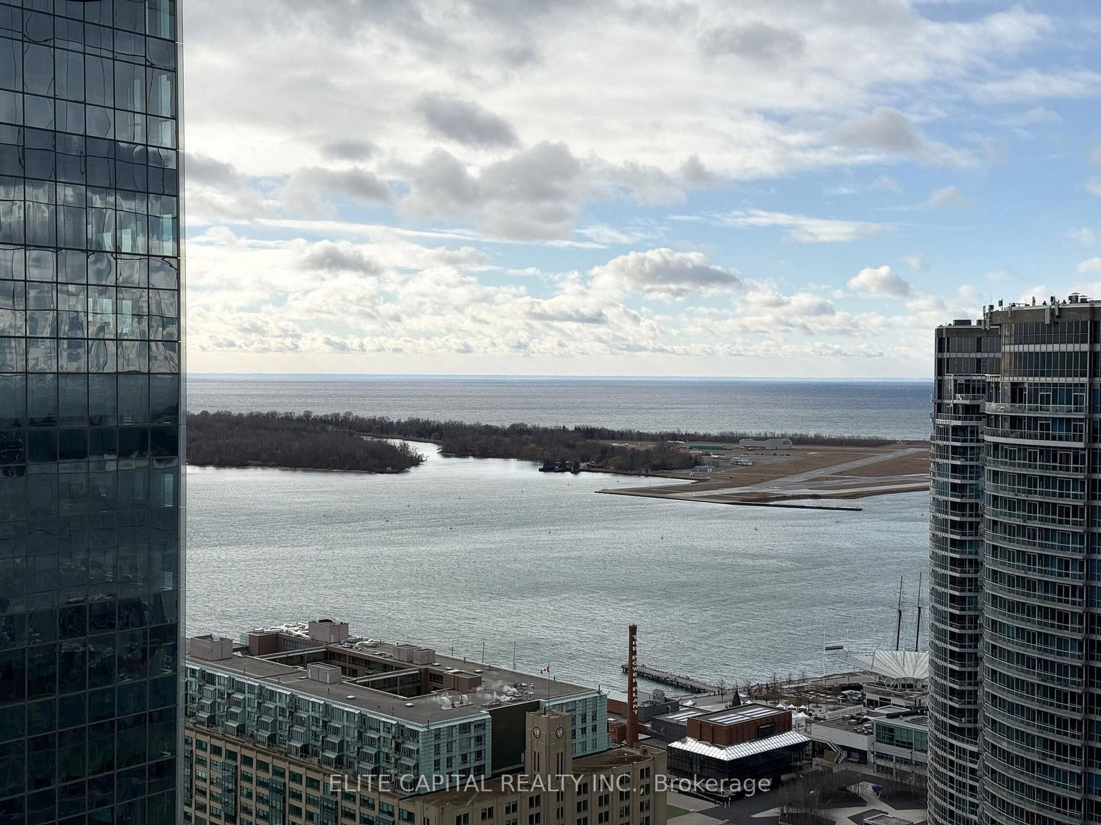 3711-88 Harbour Street, Toronto, ON, photo 5