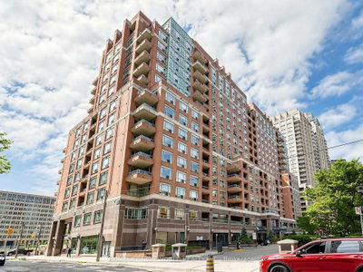 887 Bay Street