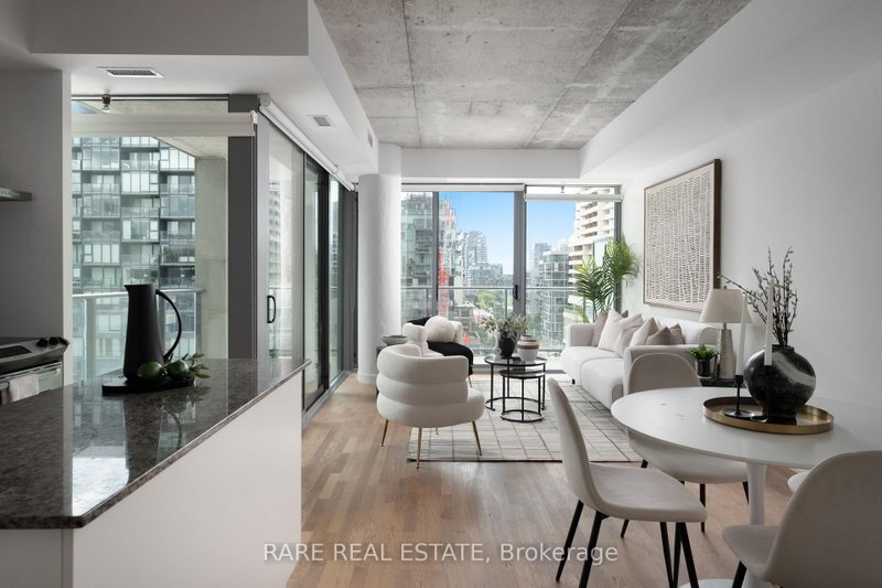 919 - 95 Bathurst Street
