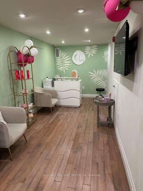 Room2