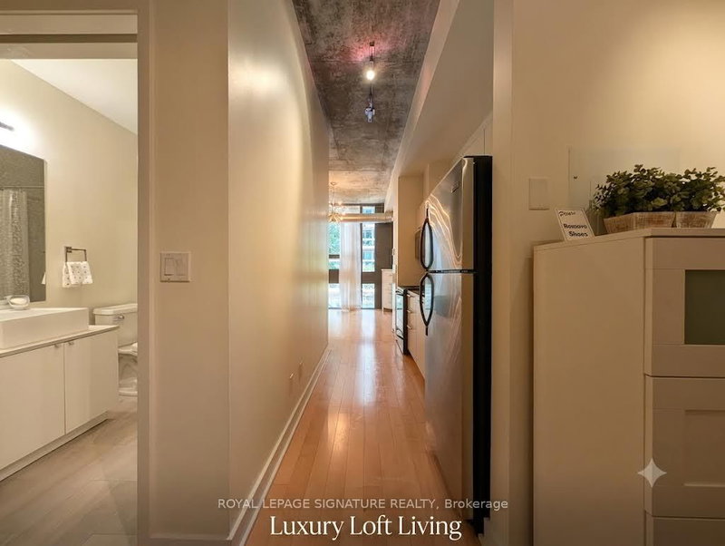 210 - 60 Bathurst Street