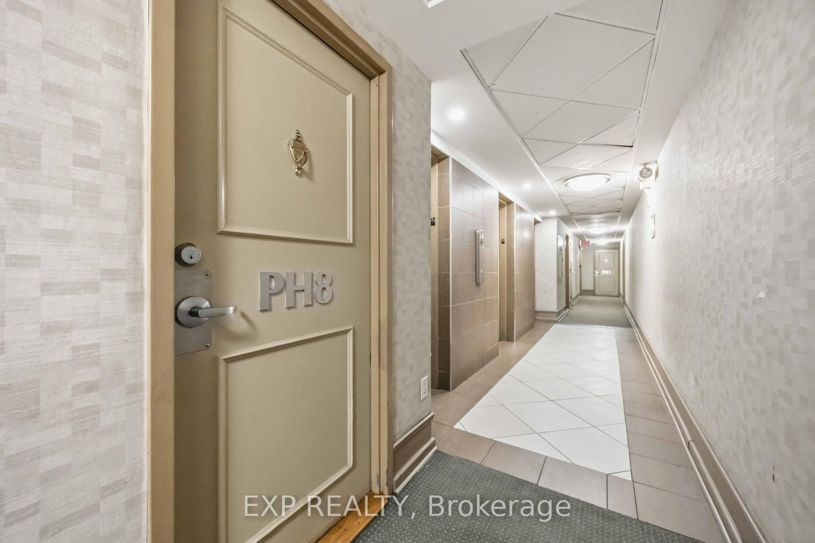 Ph08-715 Don Mills Road, Toronto, ON, photo 3