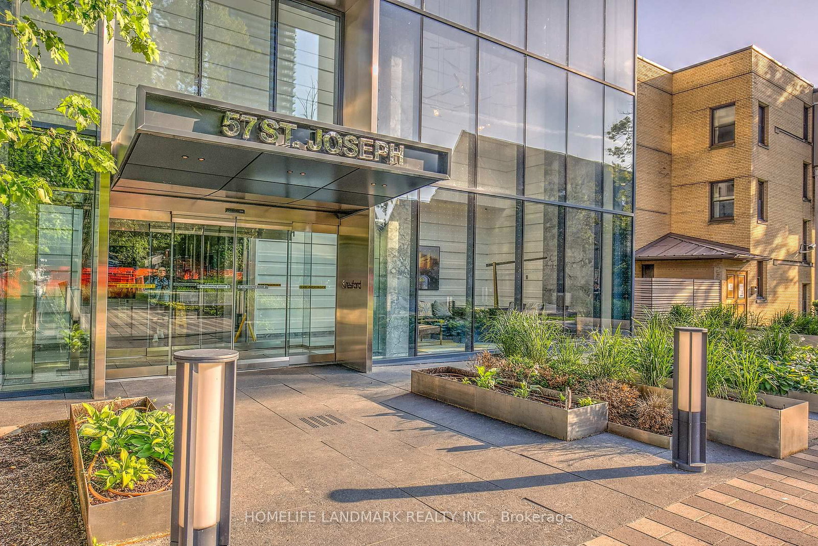 508-57 St Joseph Street, Toronto, ON