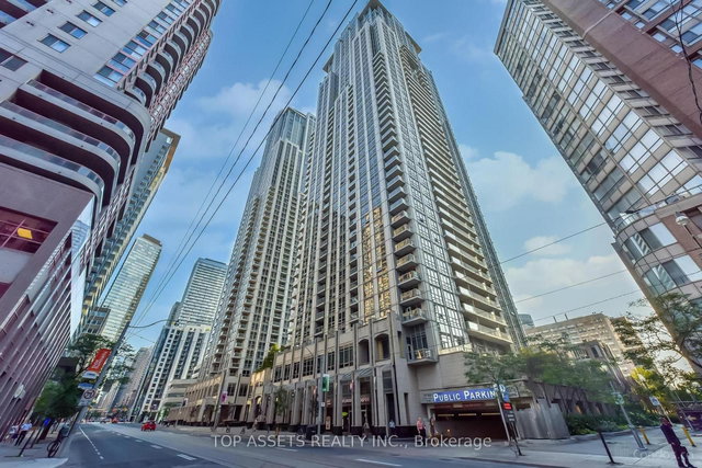 3102 - 761 Bay Street
