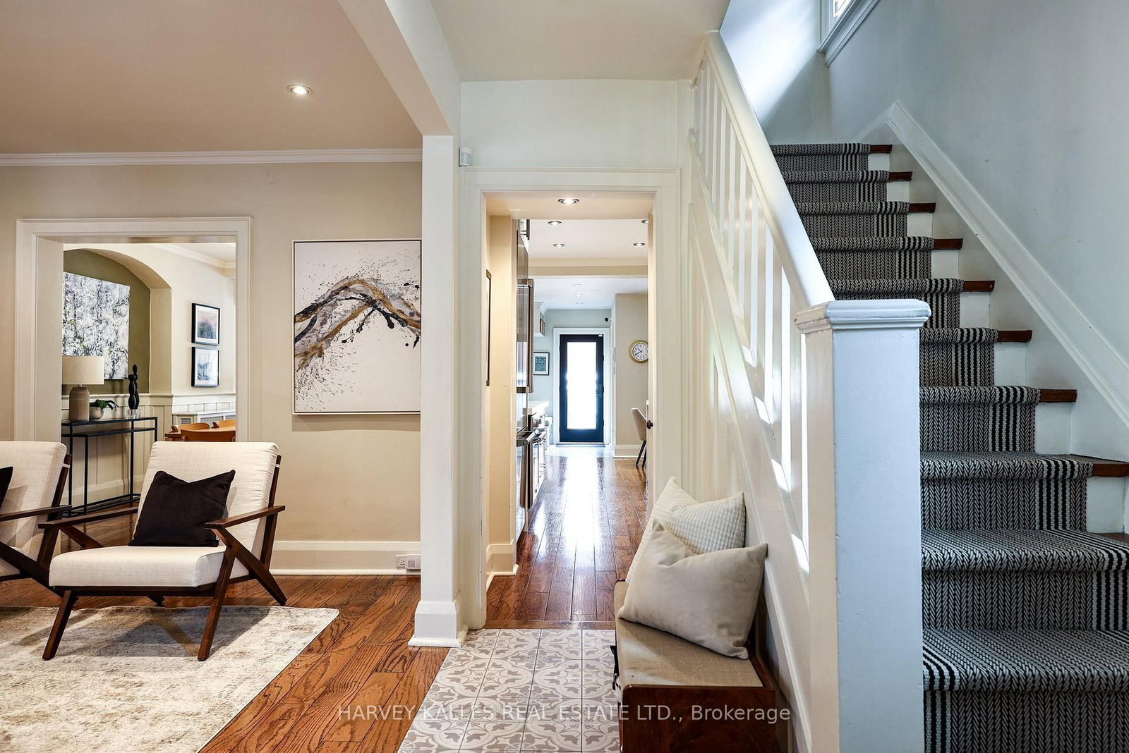 150 Deloraine Avenue • Toronto, ON photo 22