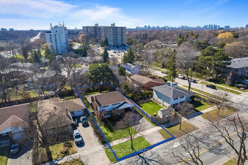 8 Underhill Drive