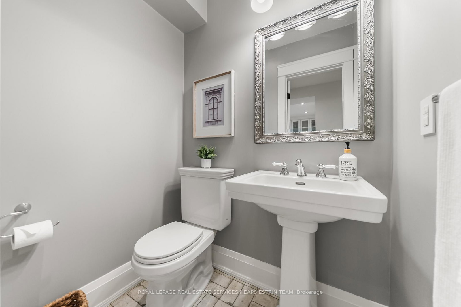 17 Noel Avenue • Toronto, ON photo 18