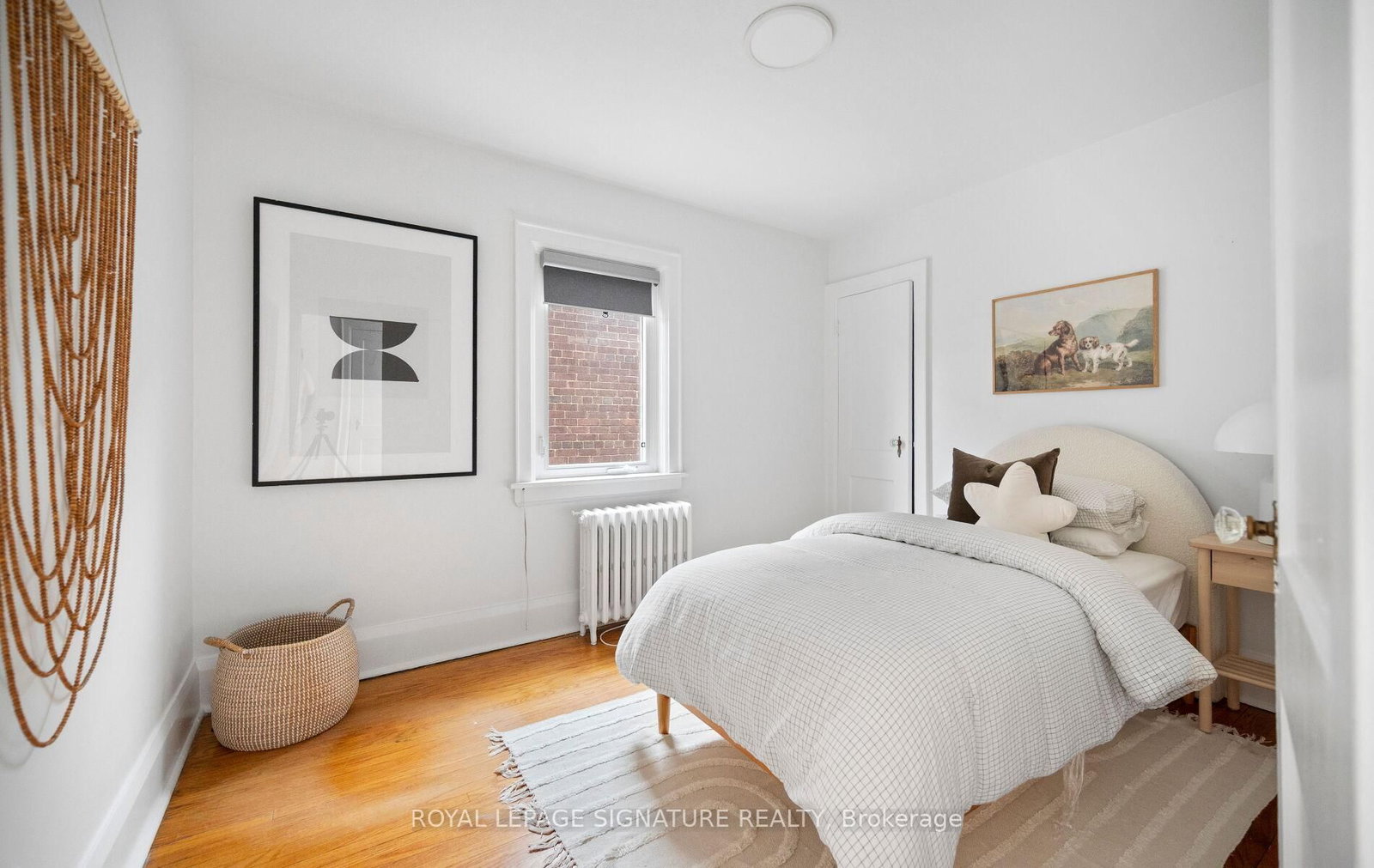 81 Cleveland Street • Toronto, ON photo 32