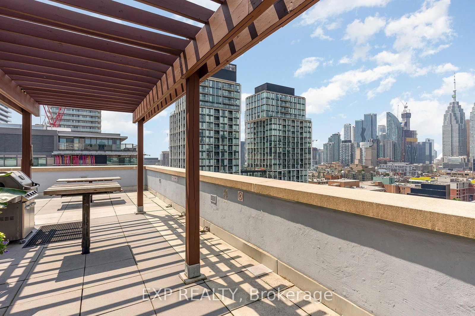 230 King Street • #614 • Toronto, ON photo 28