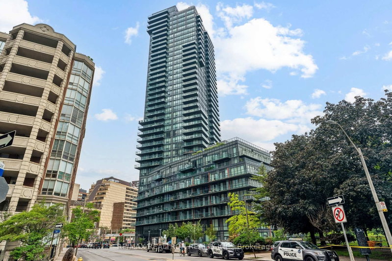 825 Church St #3102, Toronto, Ontario