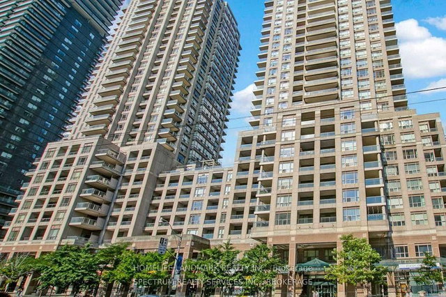 701 - 909 Bay Street