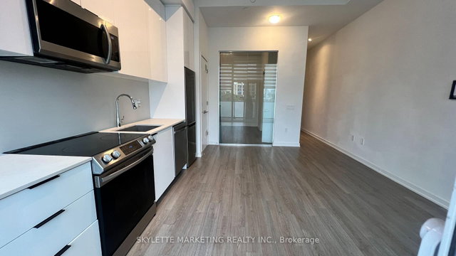 425 - 50 Power Street