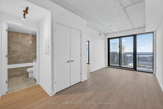 2503 - 284 King Street E
