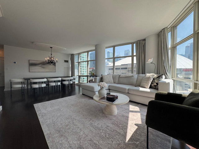 1109 - 10 Navy Wharf Court
