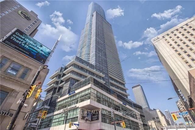 6110 - 388 Yonge Street