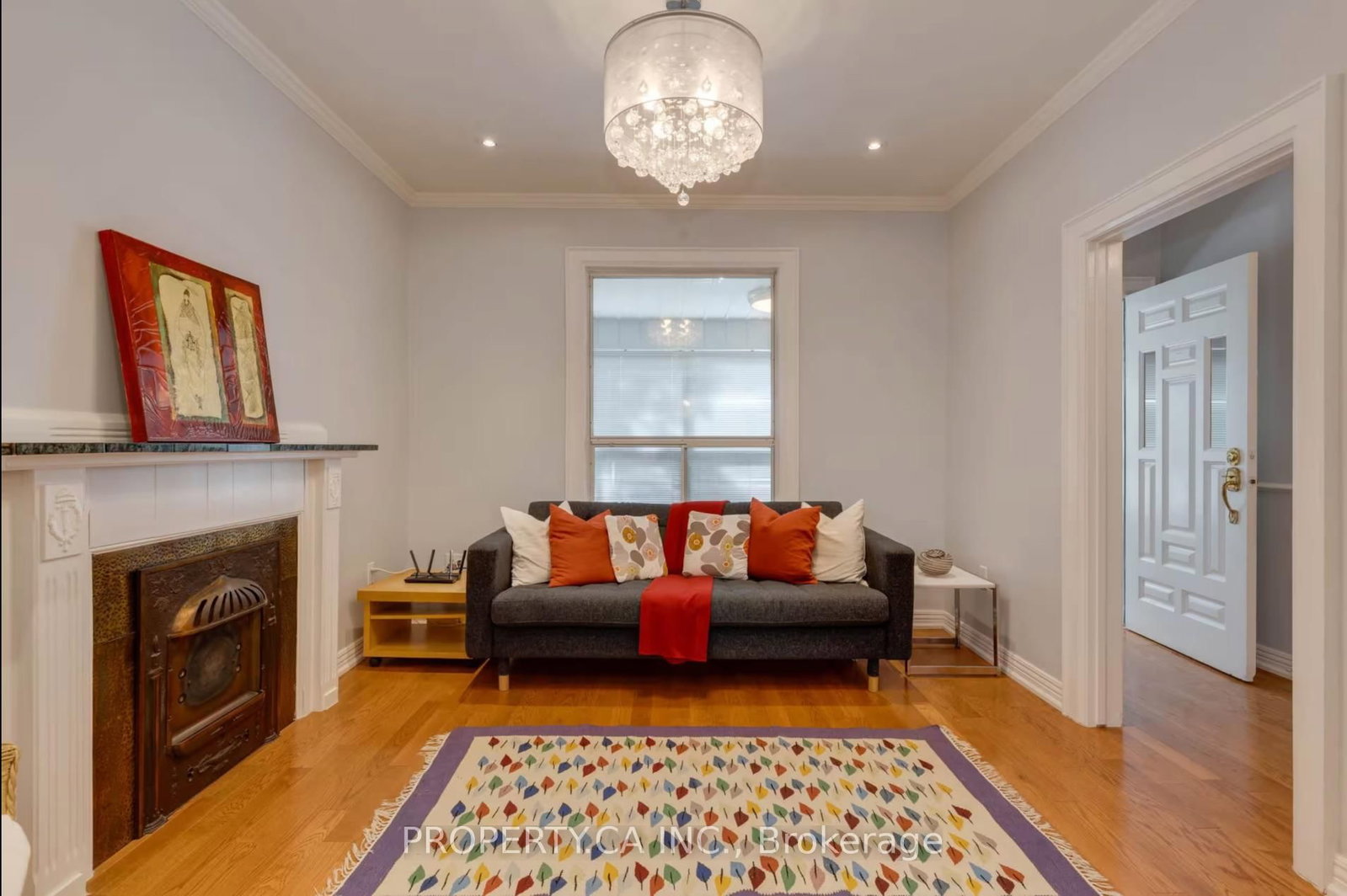 34 Ashbury Avenue, Toronto, ON, photo 2