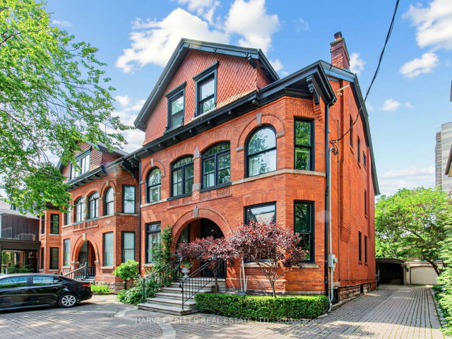 32 Bernard Avenue