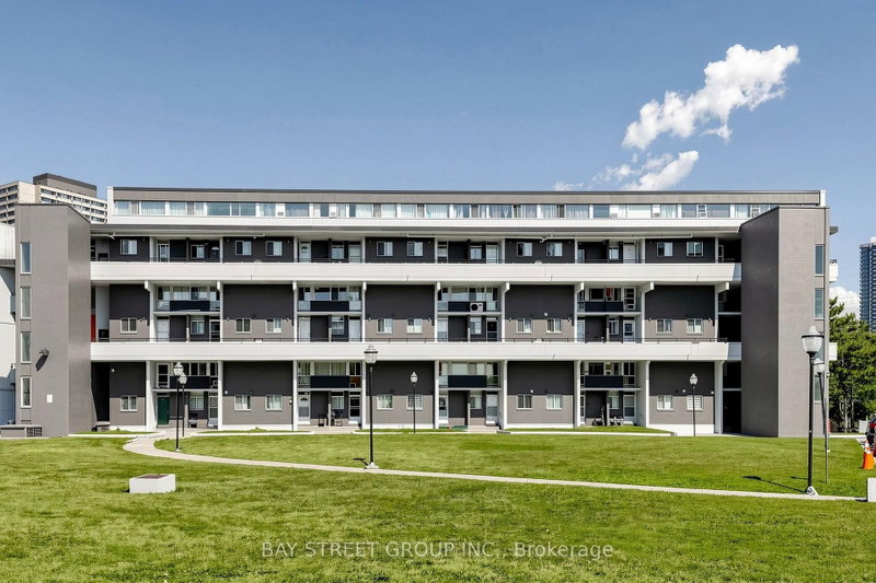 302 - 55 Sunny Glenway
