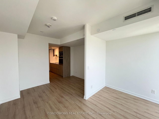 3809 - 319 Jarvis Street