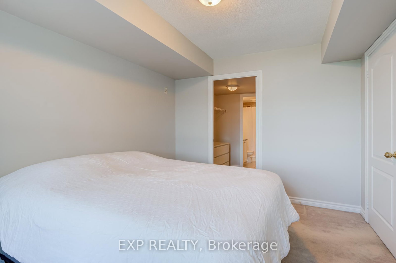 3840 Bathurst Street • #506 • Toronto, ON photo 9