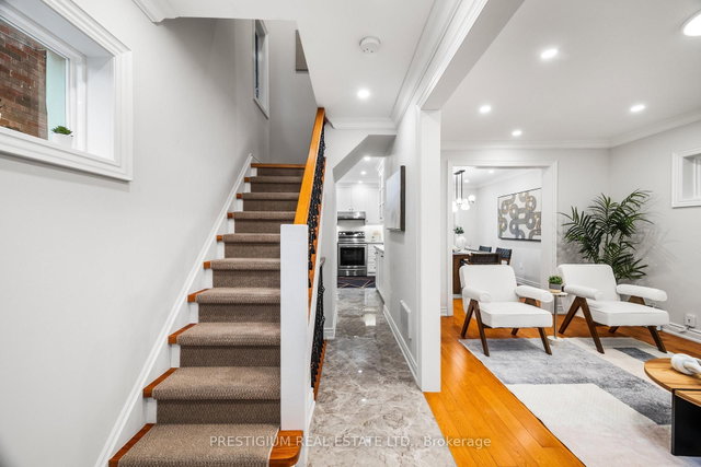 556 Davisville Avenue