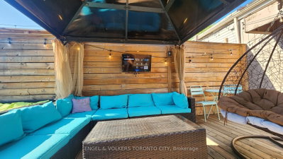 298 Seaton Street • Toronto, ON
