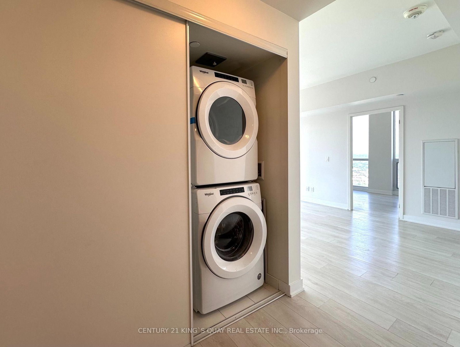 6 Sonic Way • #N3002 • Toronto, ON photo 9