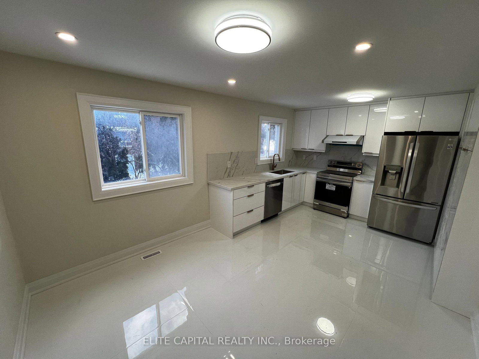 7 Ursa Star Way, Toronto, ON, photo 3
