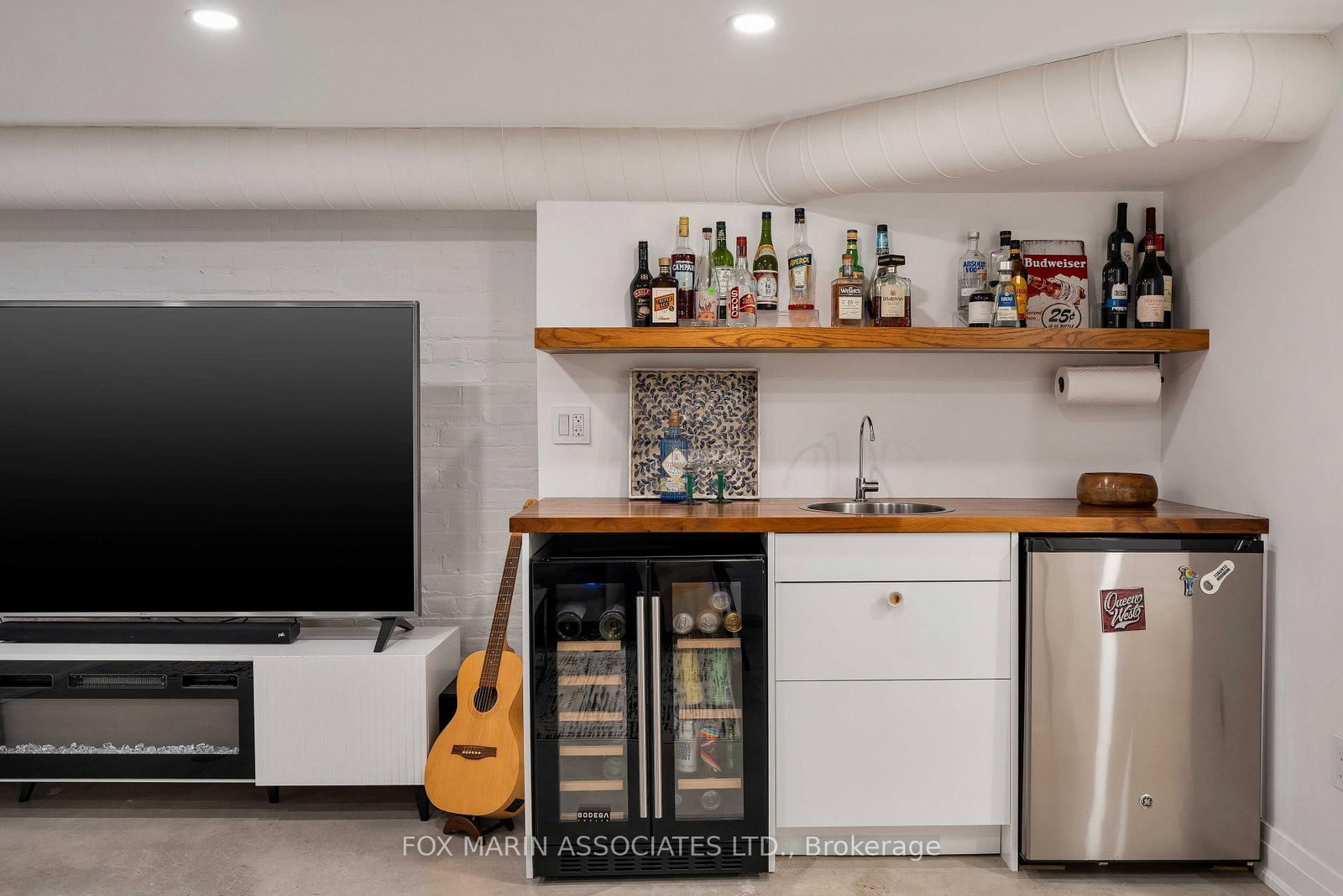 112 Wolseley Street • Toronto, ON photo 32