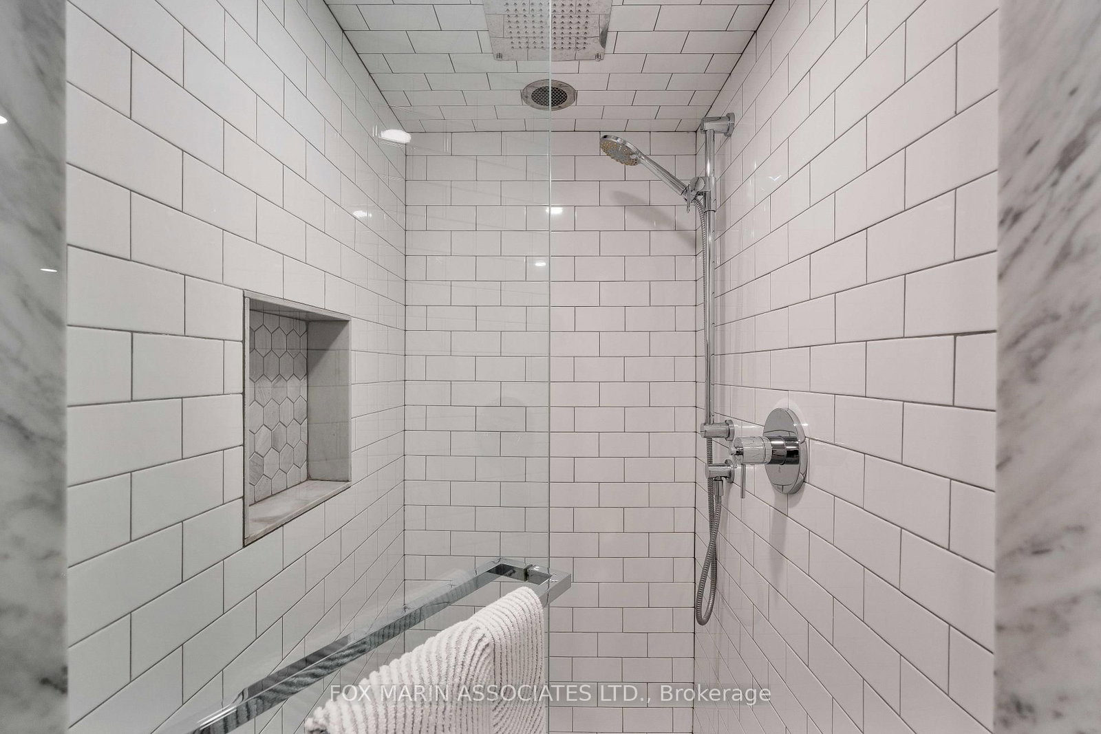112 Wolseley Street • Toronto, ON photo 38